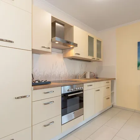 Ferienwohnung Mit Super Balkon In Baabe Exterior foto